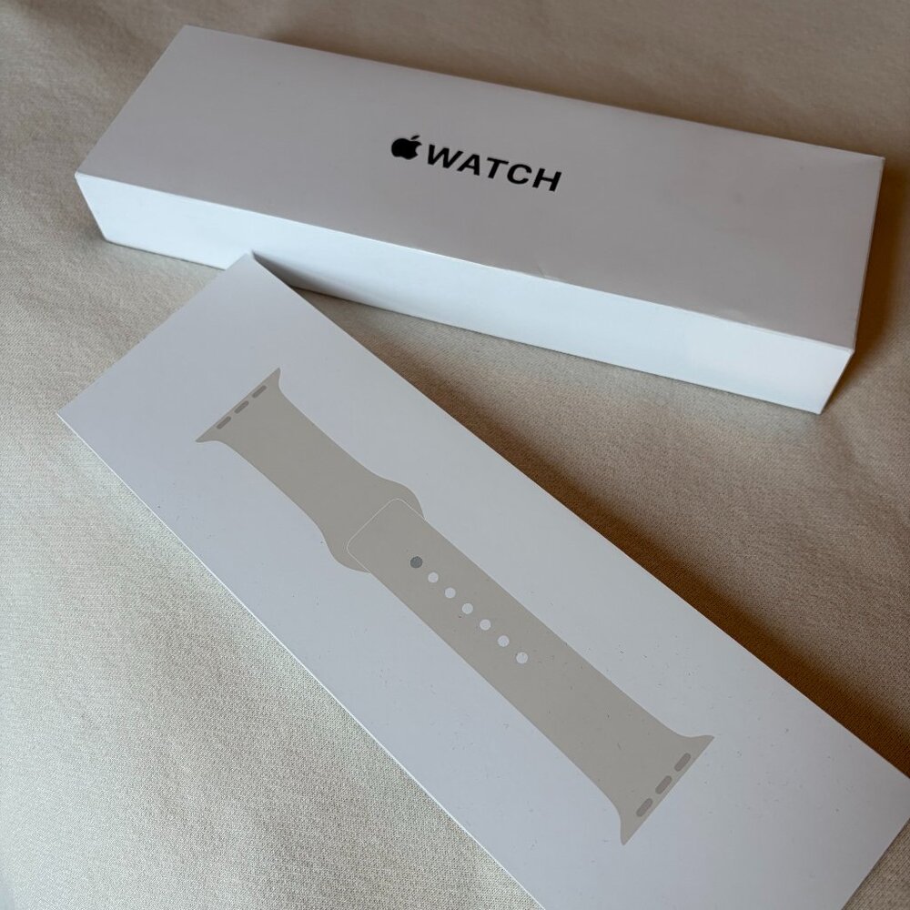 AppleWatch - SE 3 40mm- Brand NEW - Band - Creme - M/L